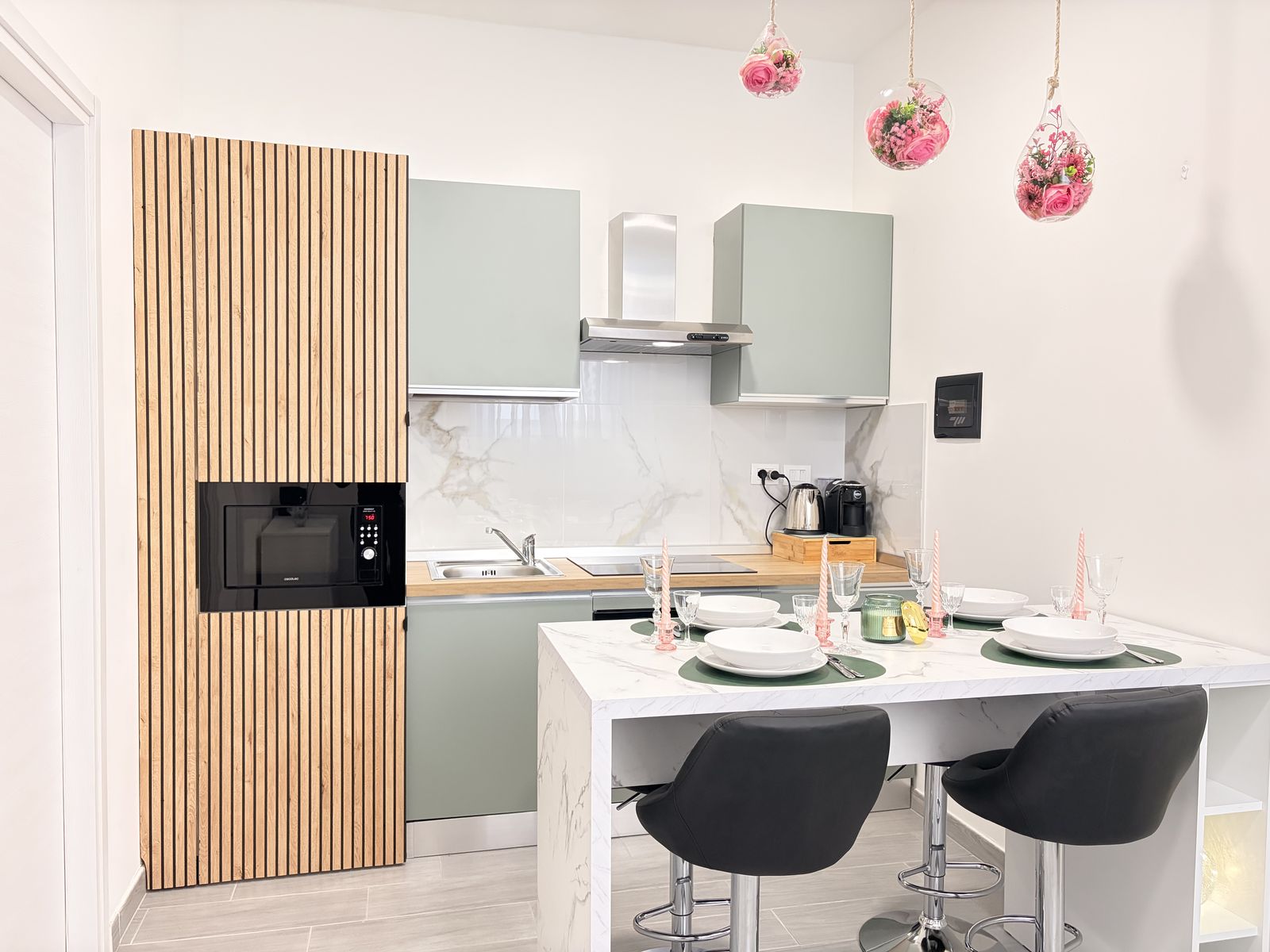 Cucina completamente attrezzata